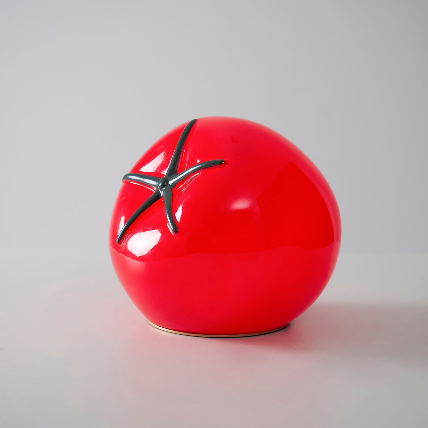 Tomato Resin Table Lamp