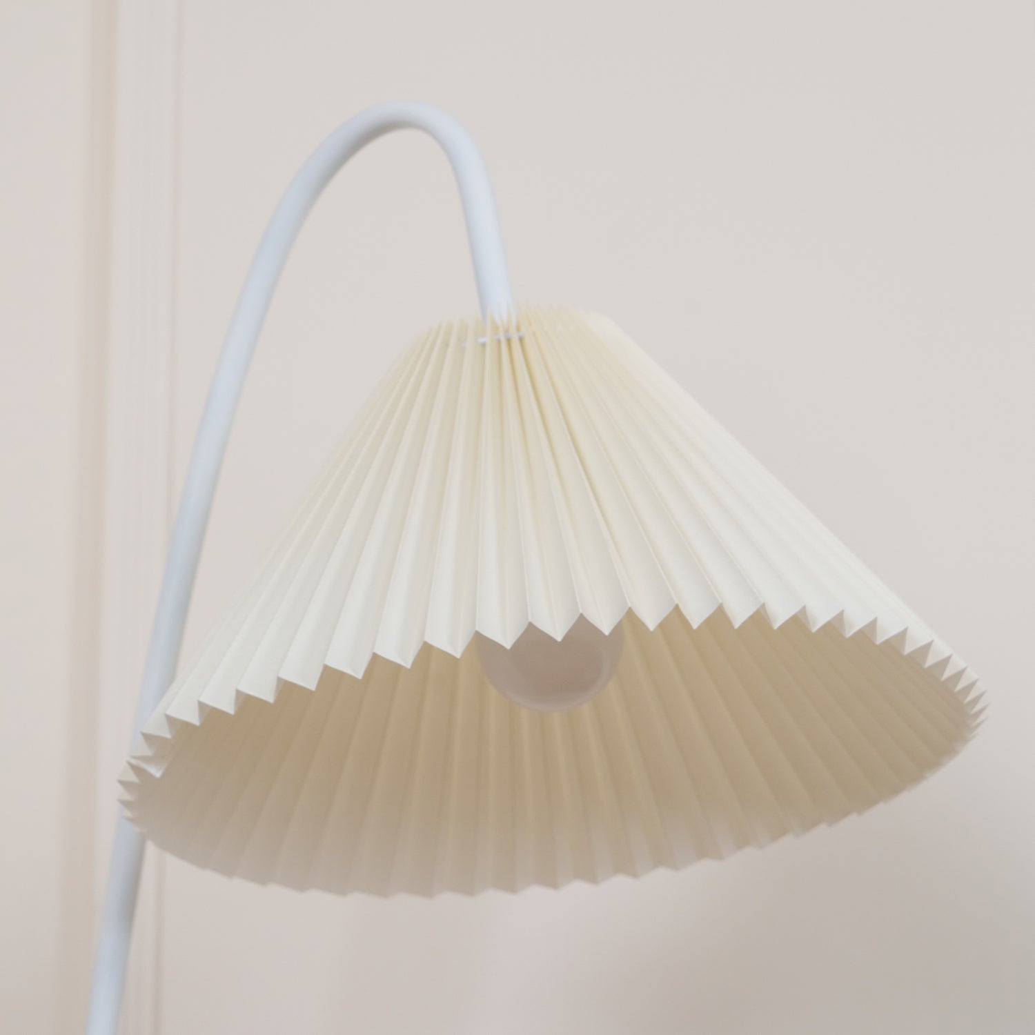Tove Pleated Floor Lamp