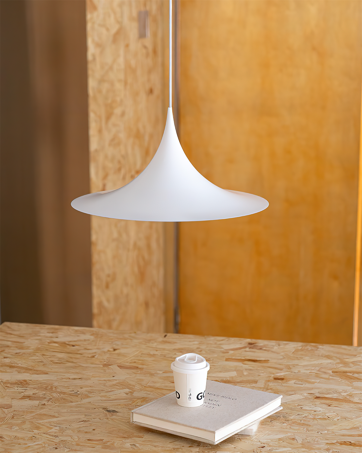 Trumpet Pendant Lamp