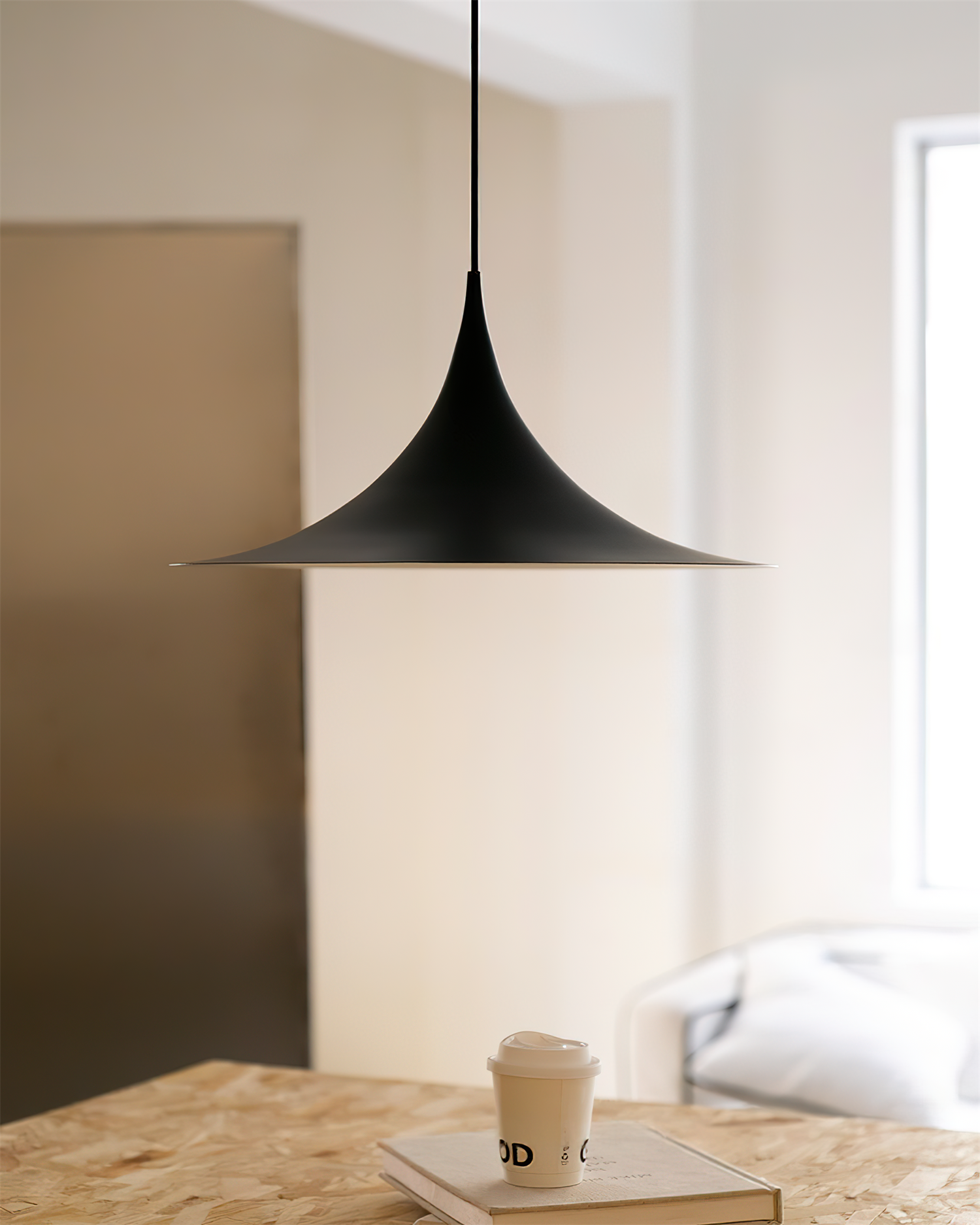 Trumpet Pendant Lamp