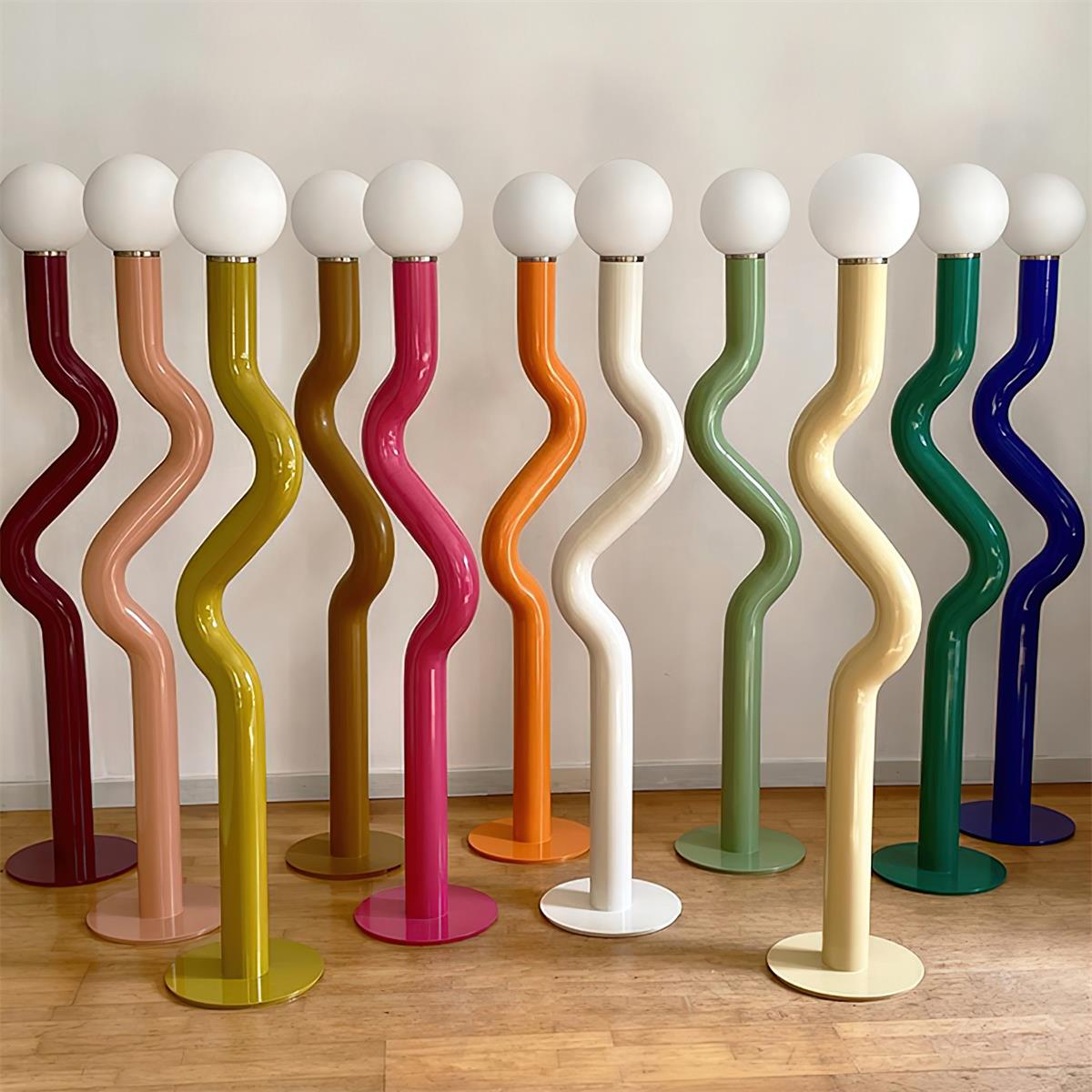 Twistie Floor Lamp