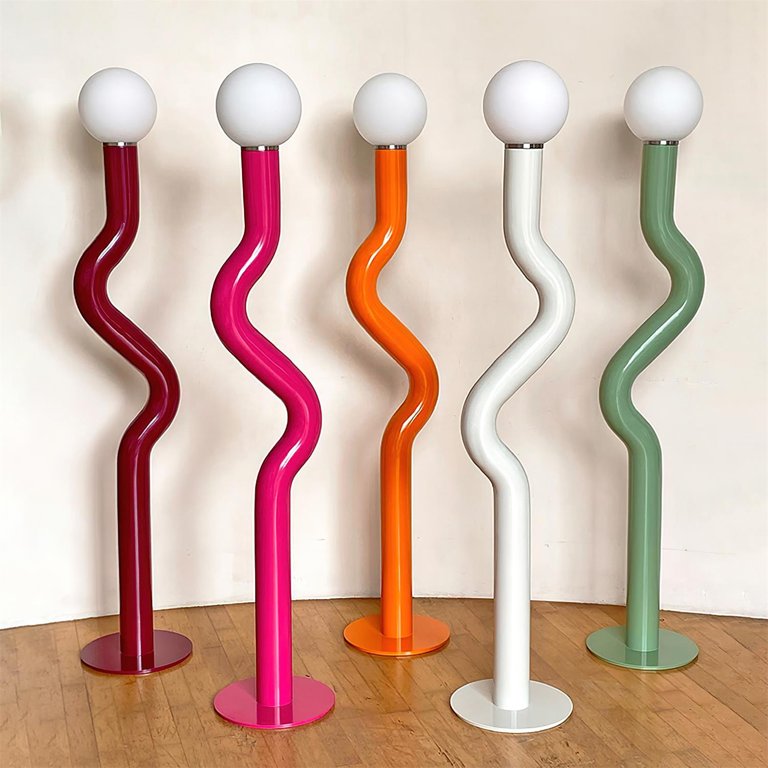 Twistie Floor Lamp