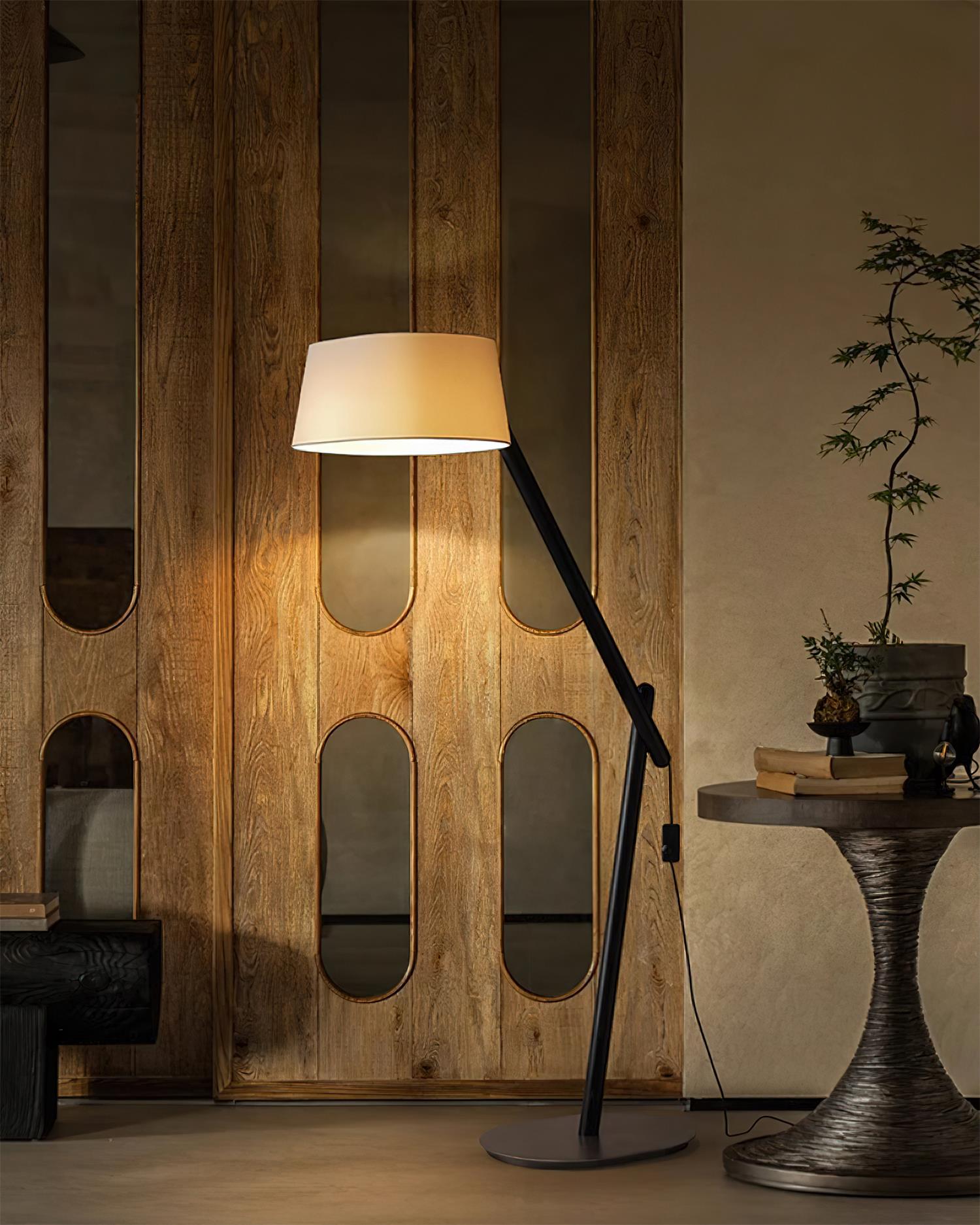 Valeo Floor Lamp