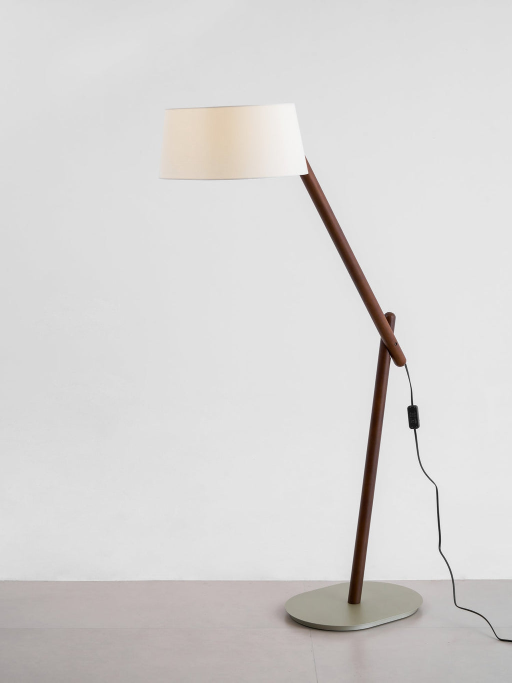 Valeo Floor Lamp