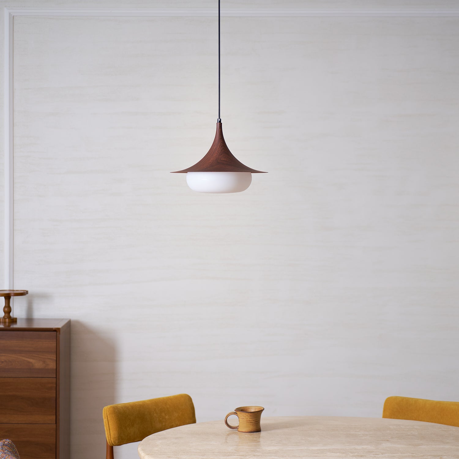 Veluna Swing Arm Pendant Lamp
