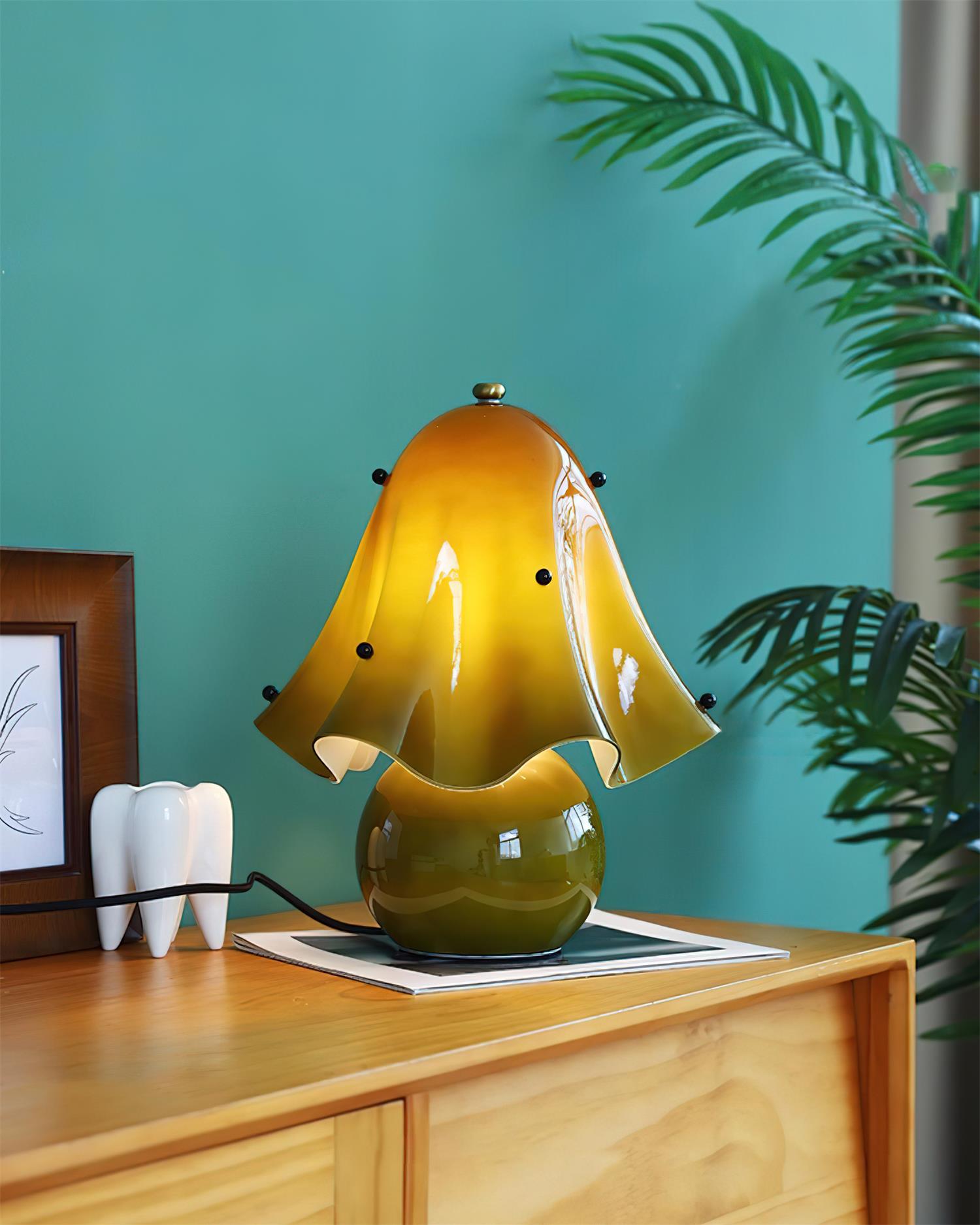 Vera Table Lamp