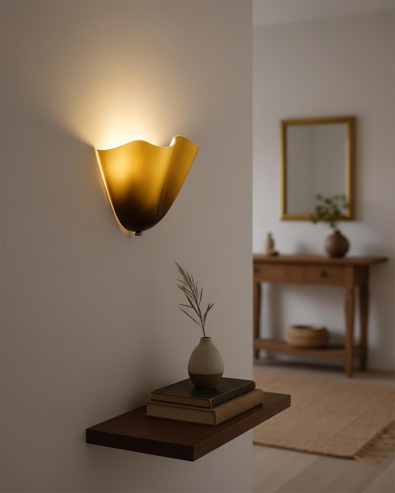 Vera Wall Lamp