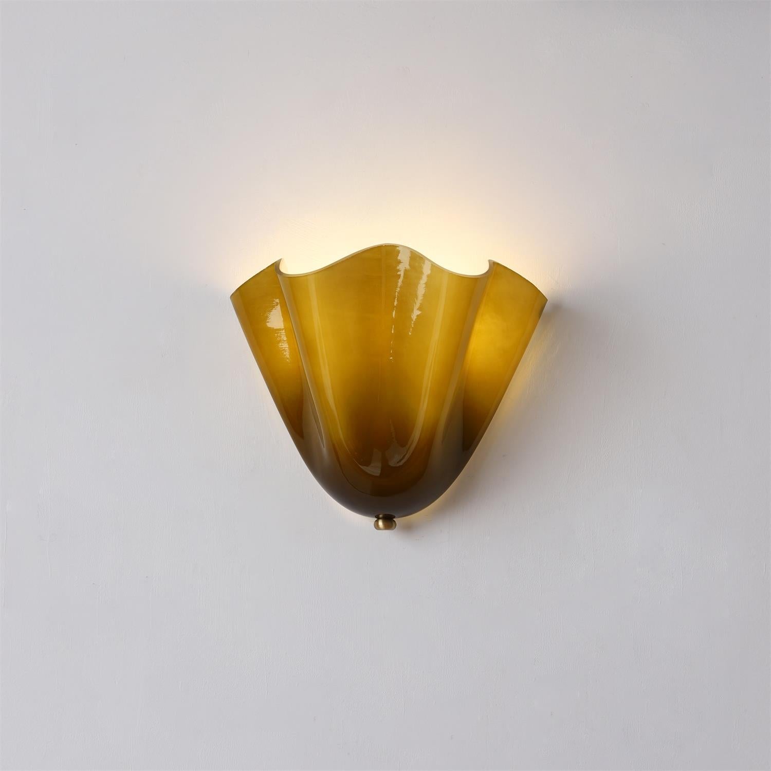 Vera Wall Lamp