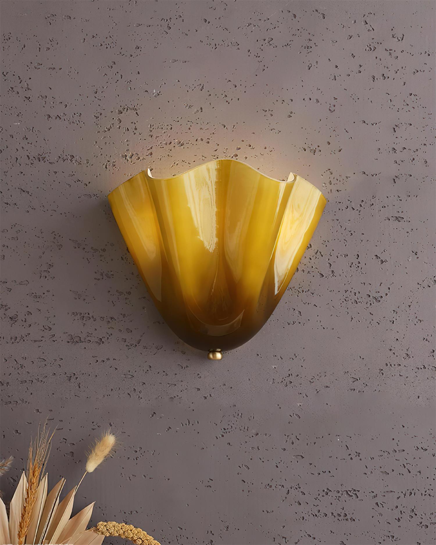 Vera Wall Lamp