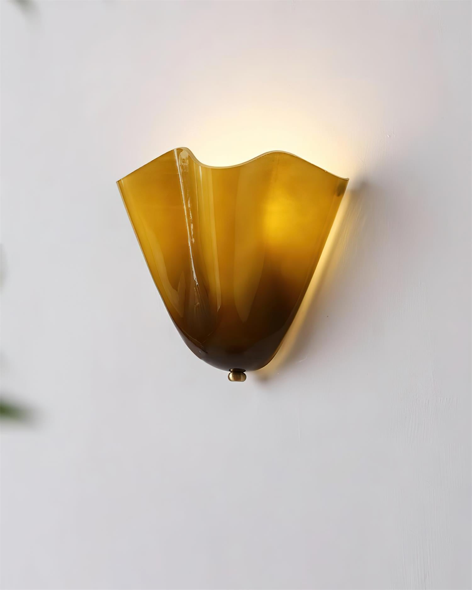 Vera Wall Lamp