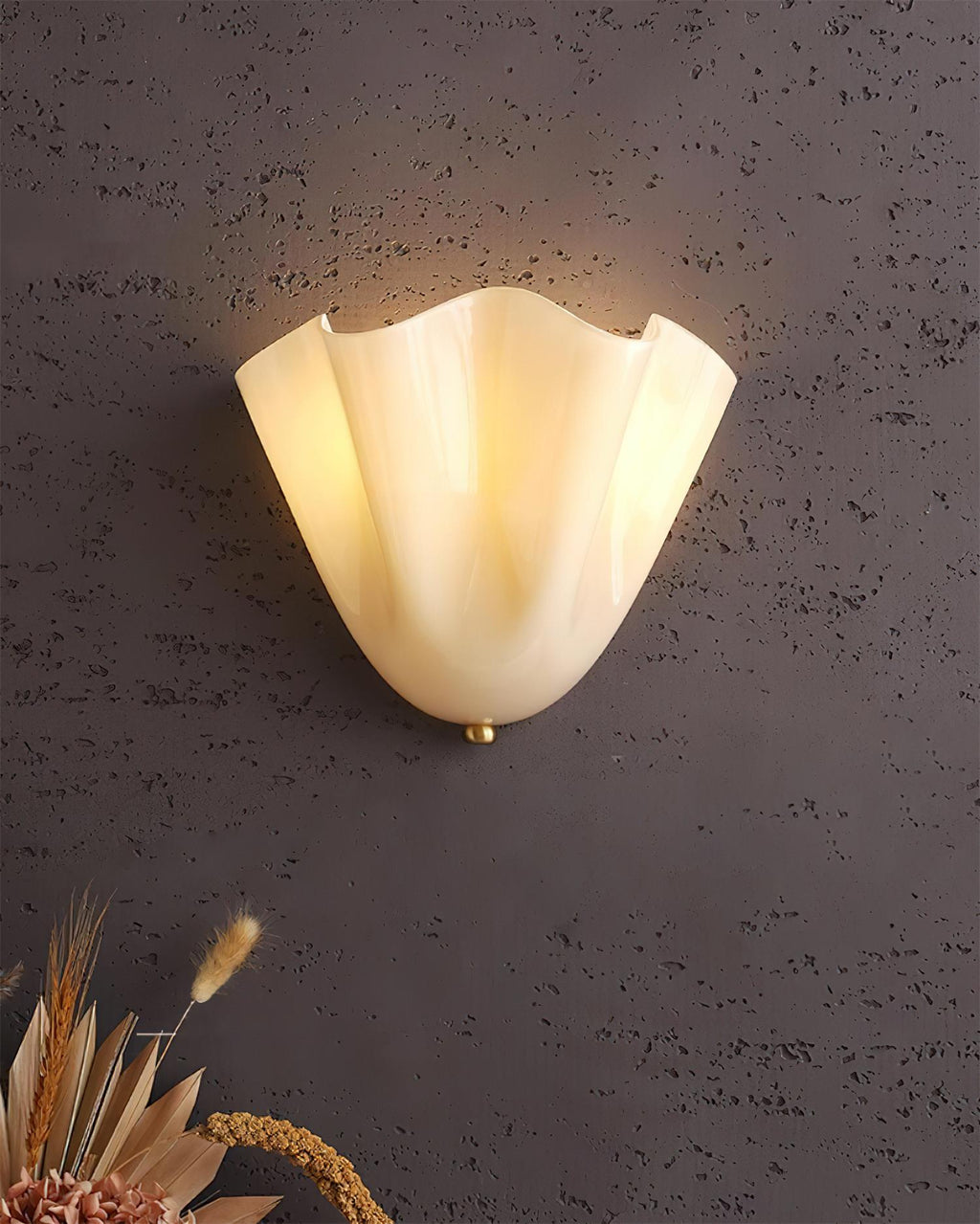 Vera Wall Lamp