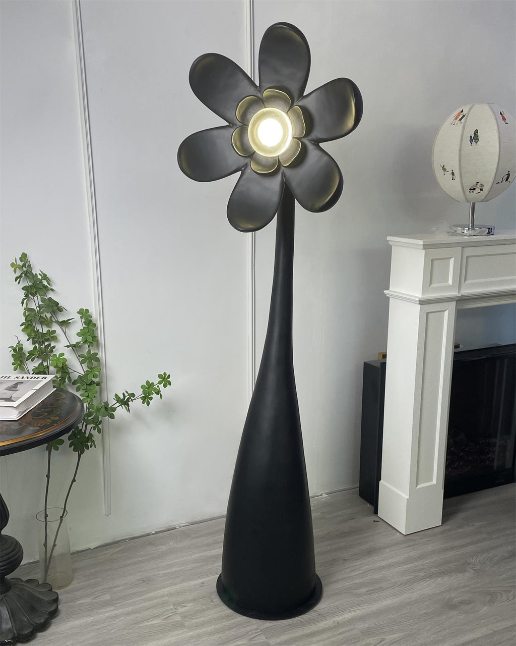 Vicenzio Floor Lamp