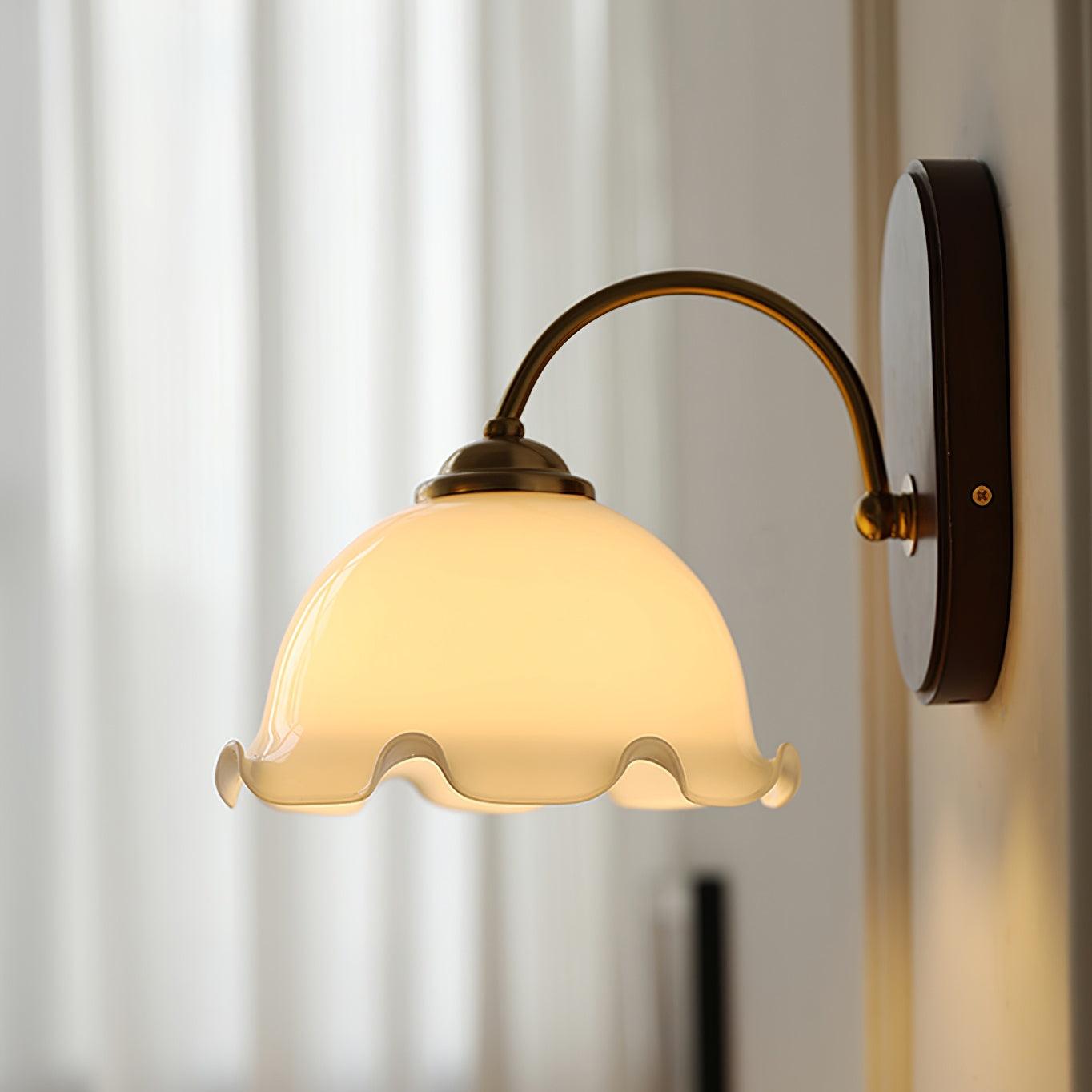 Vintage Flower Wall Lamp