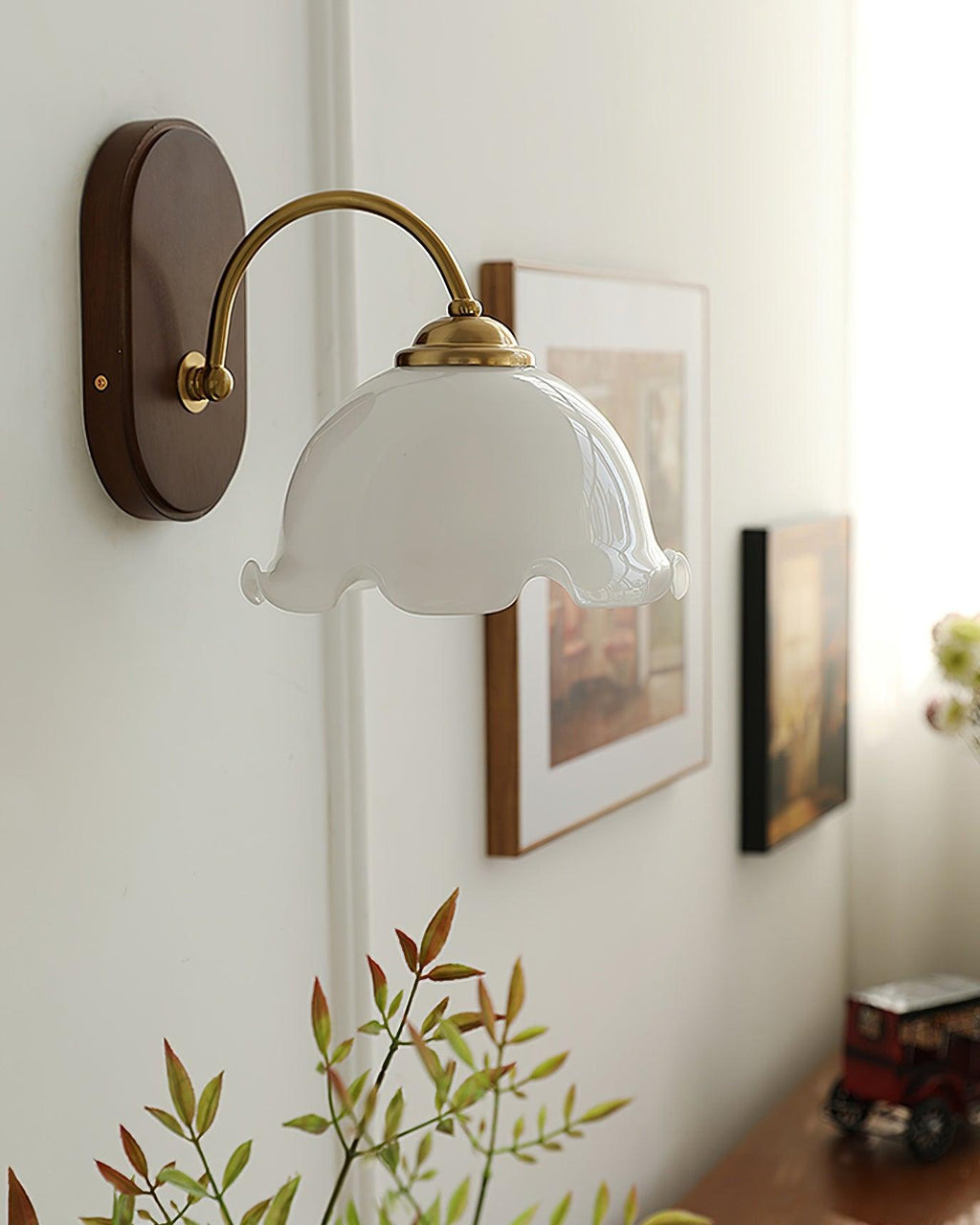 Vintage Flower Wall Lamp