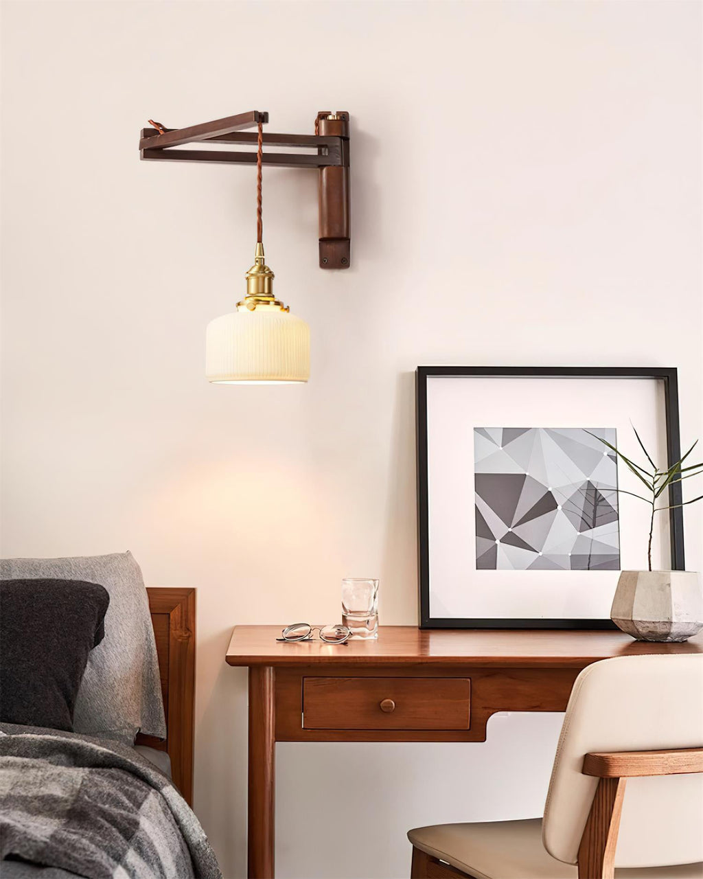 Vintage Maria Wall Lamp