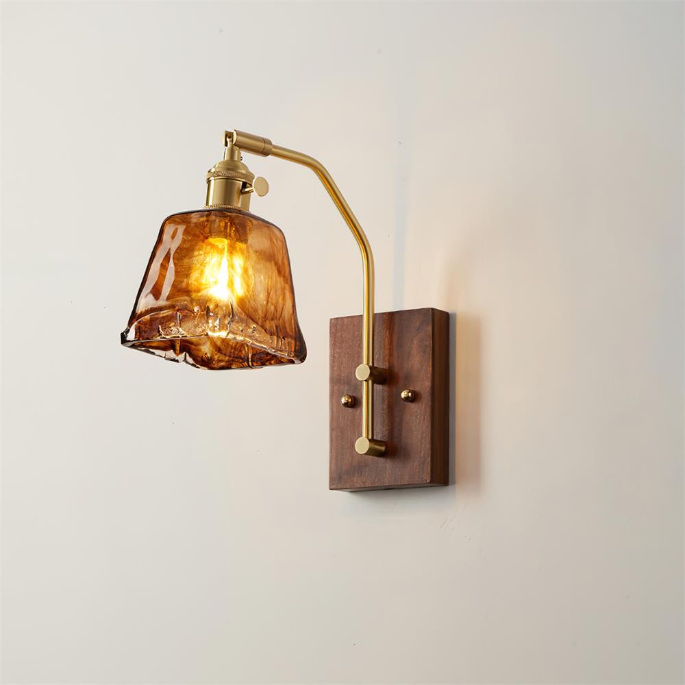 Vintage Peti Wall Lamp
