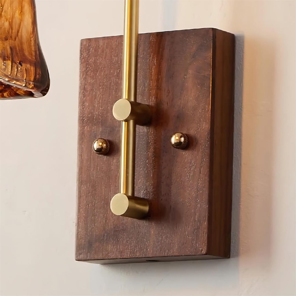 Vintage Peti Wall Lamp