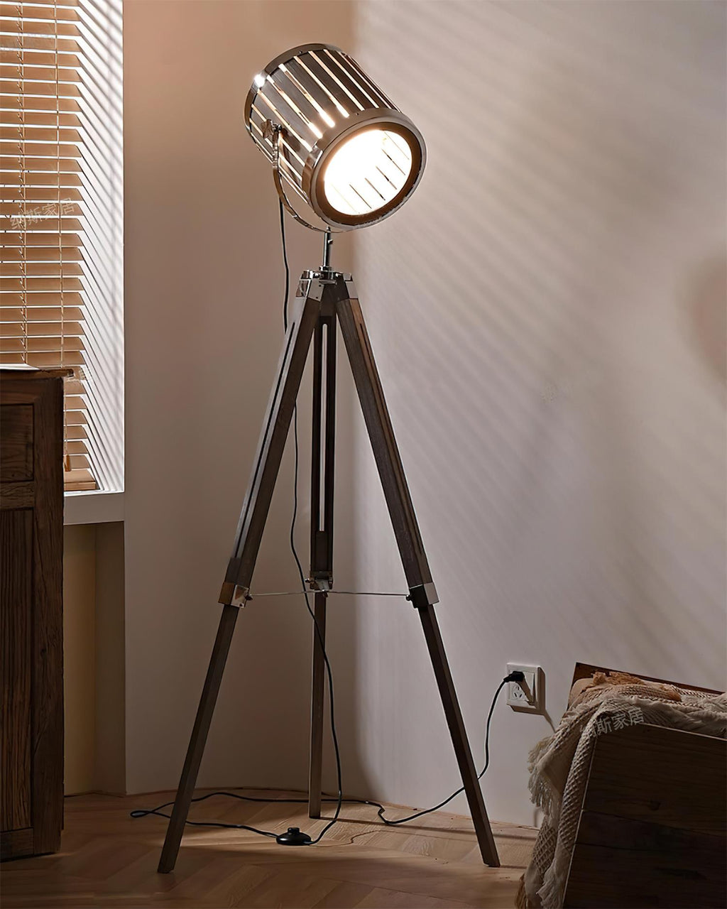 Visionaire Floor Lamp