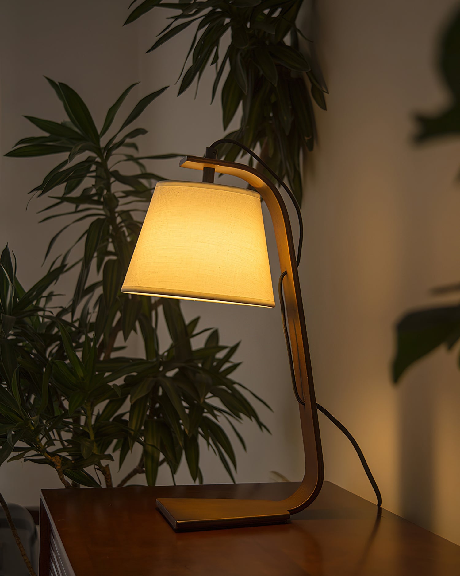 Walden Table Lamp