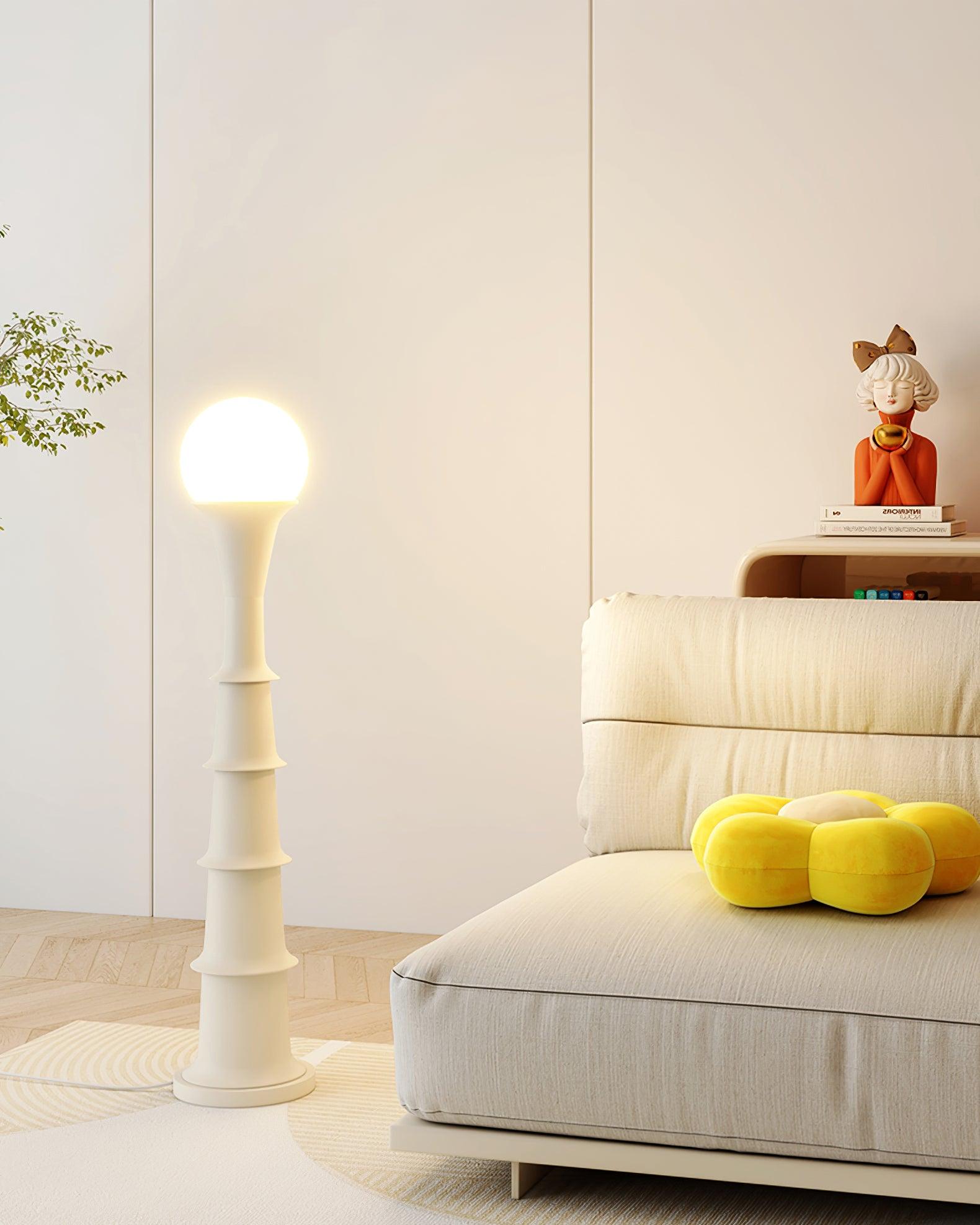 Wally Floor Lamp