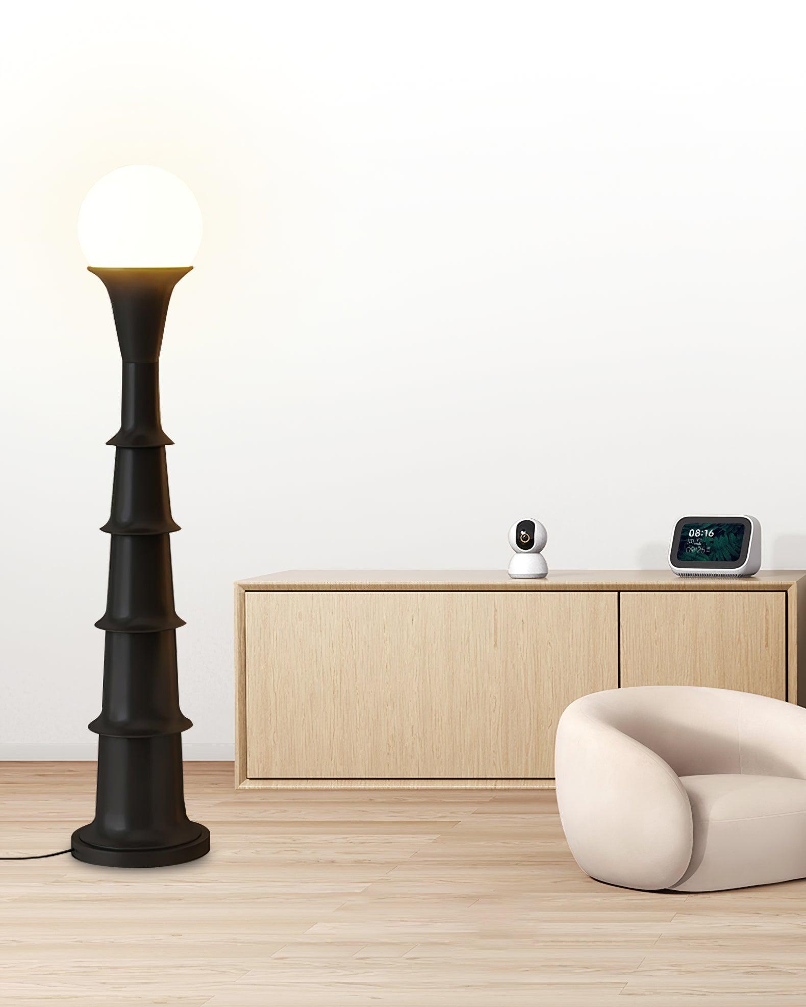 Wally Floor Lamp