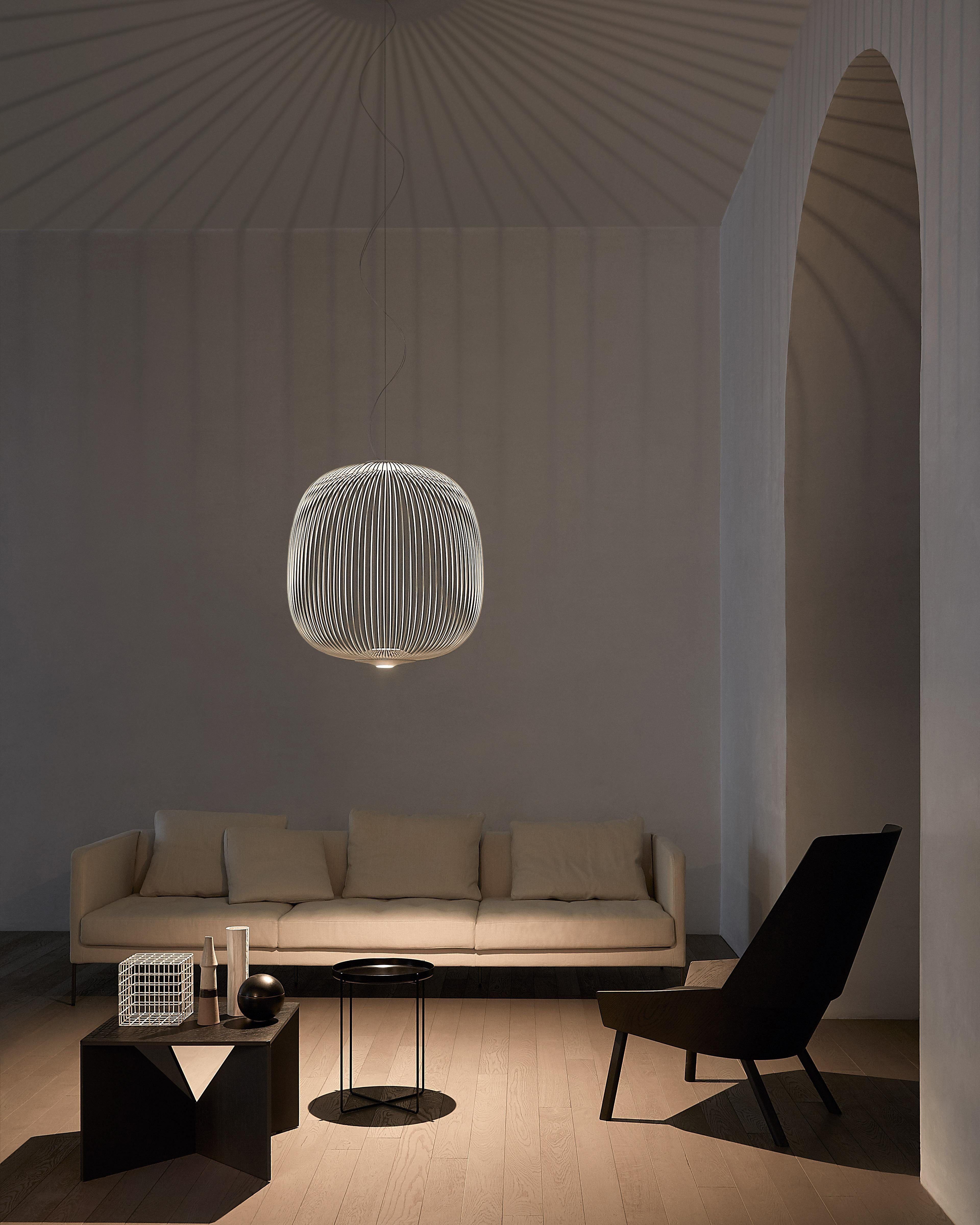 Lightweight Spokes Cage Pendant Lamp