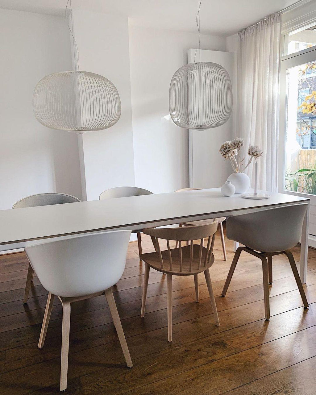 Lightweight Spokes Cage Pendant Lamp