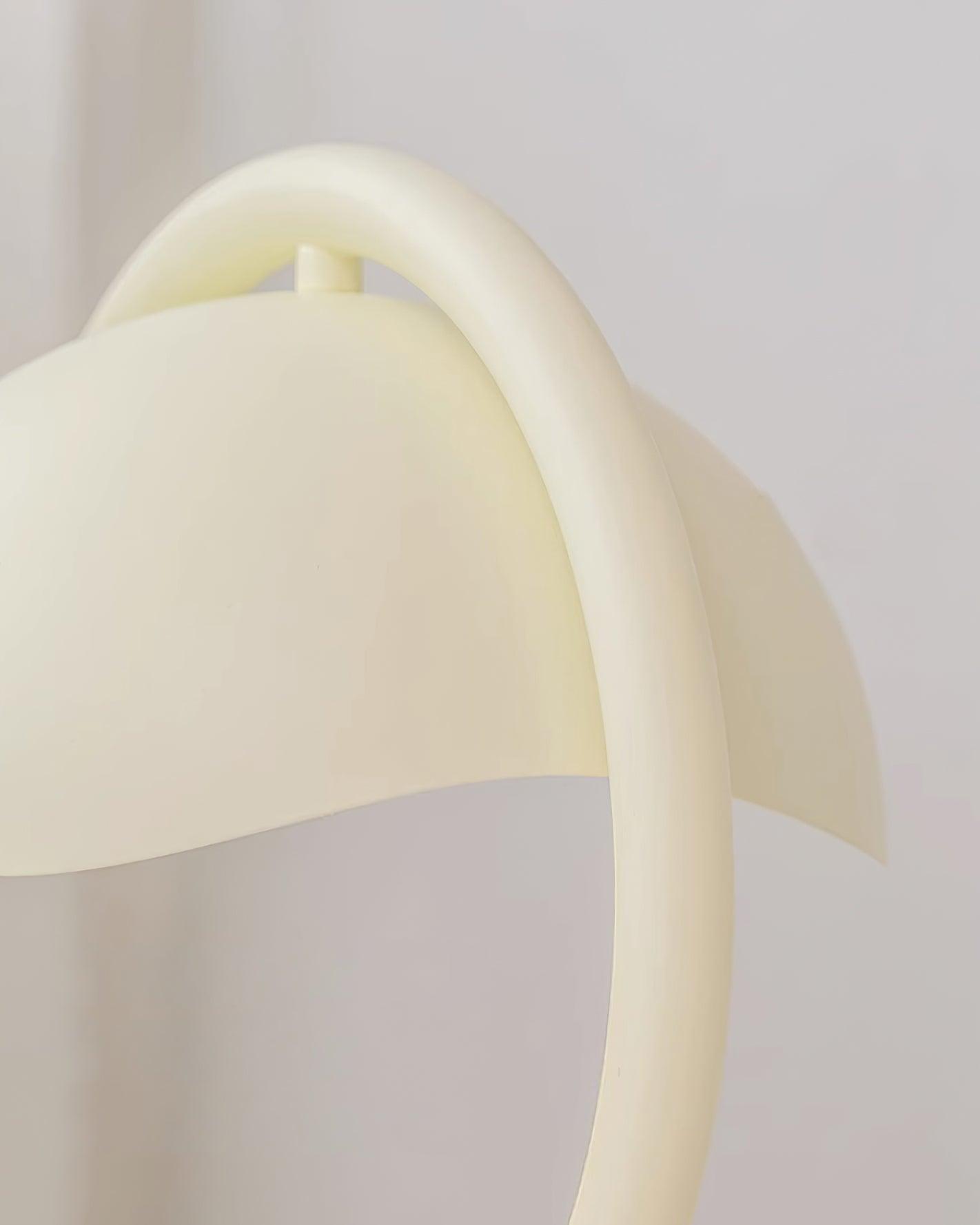 Wiatt Candle Warmer Lamp