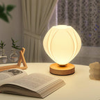 Willy Flower Bud Table Lamp
