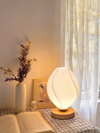 Willy Flower Bud Table Lamp