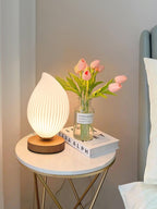Willy Flower Bud Table Lamp