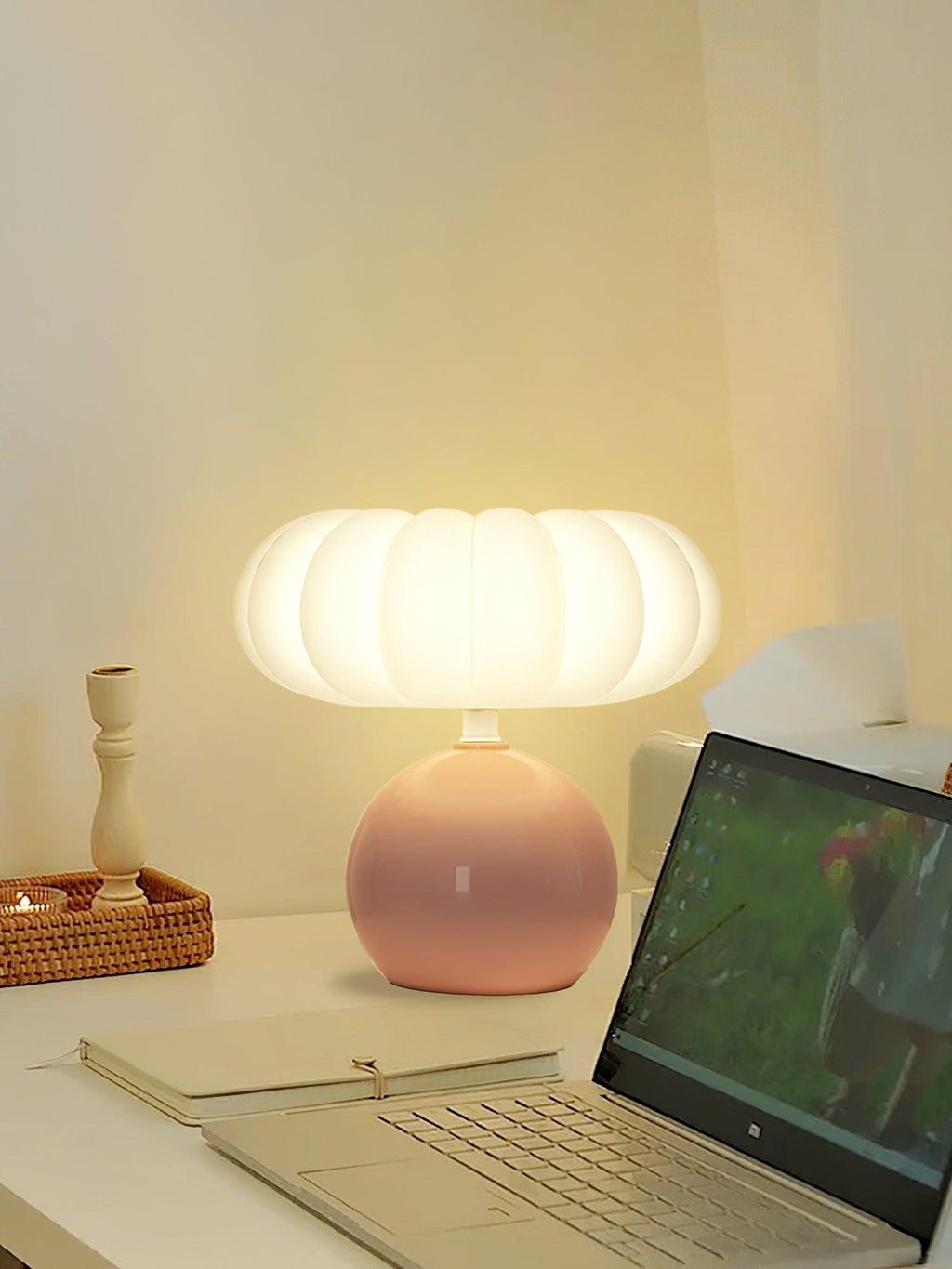 Willy Mushroom Table Lamp