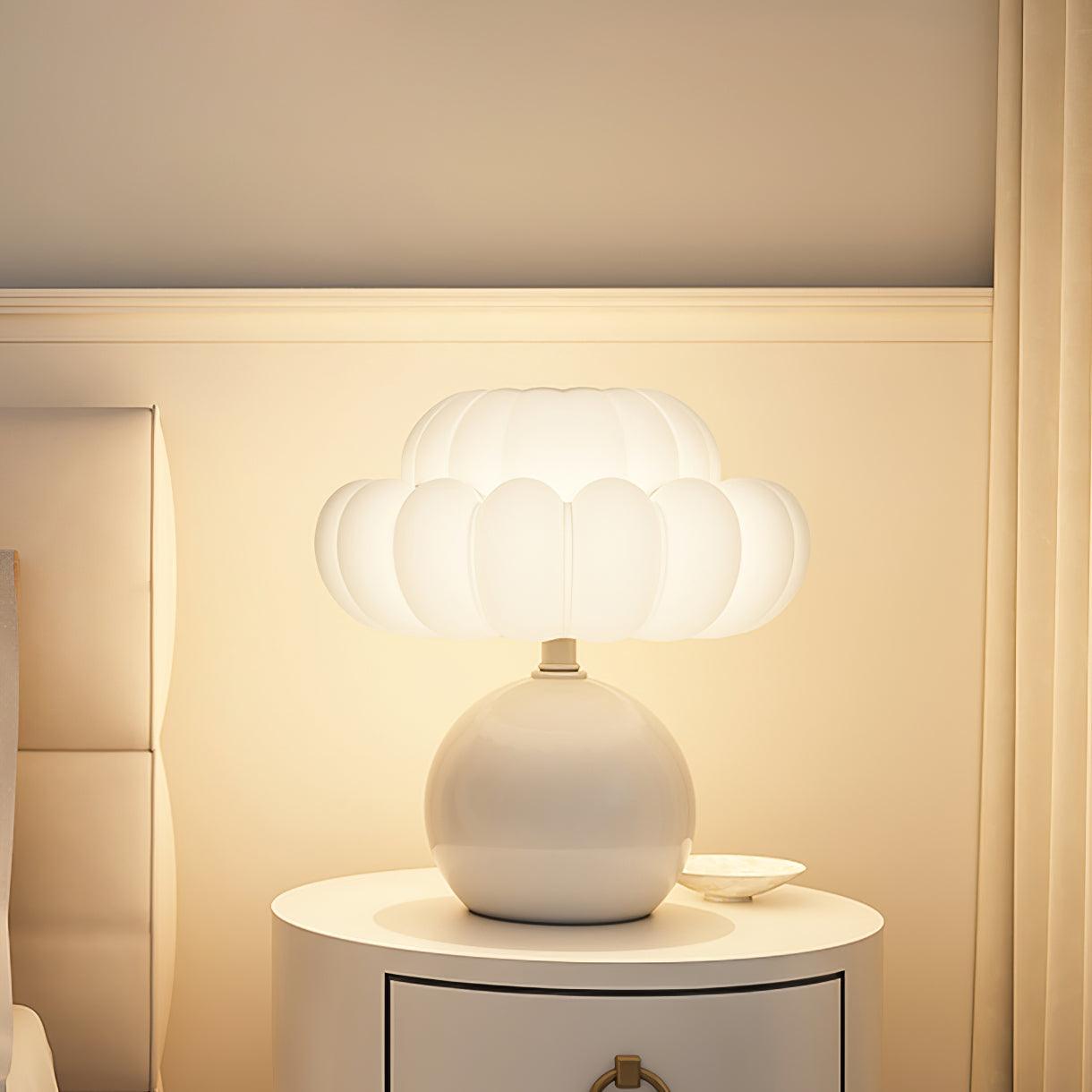 Willy Mushroom Table Lamp