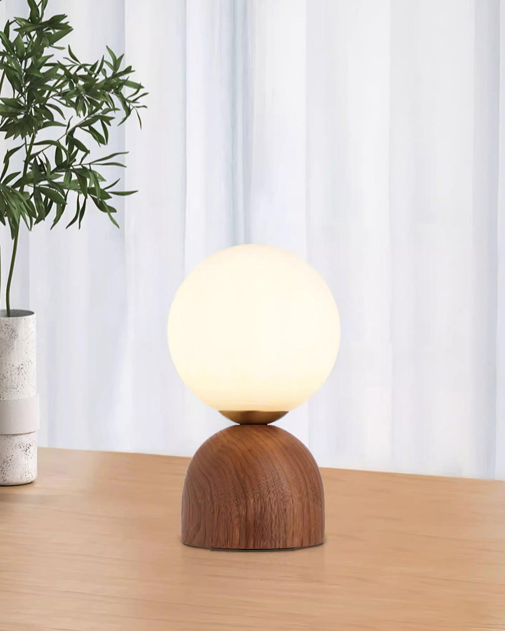 Wood Knuckle Table Lamp