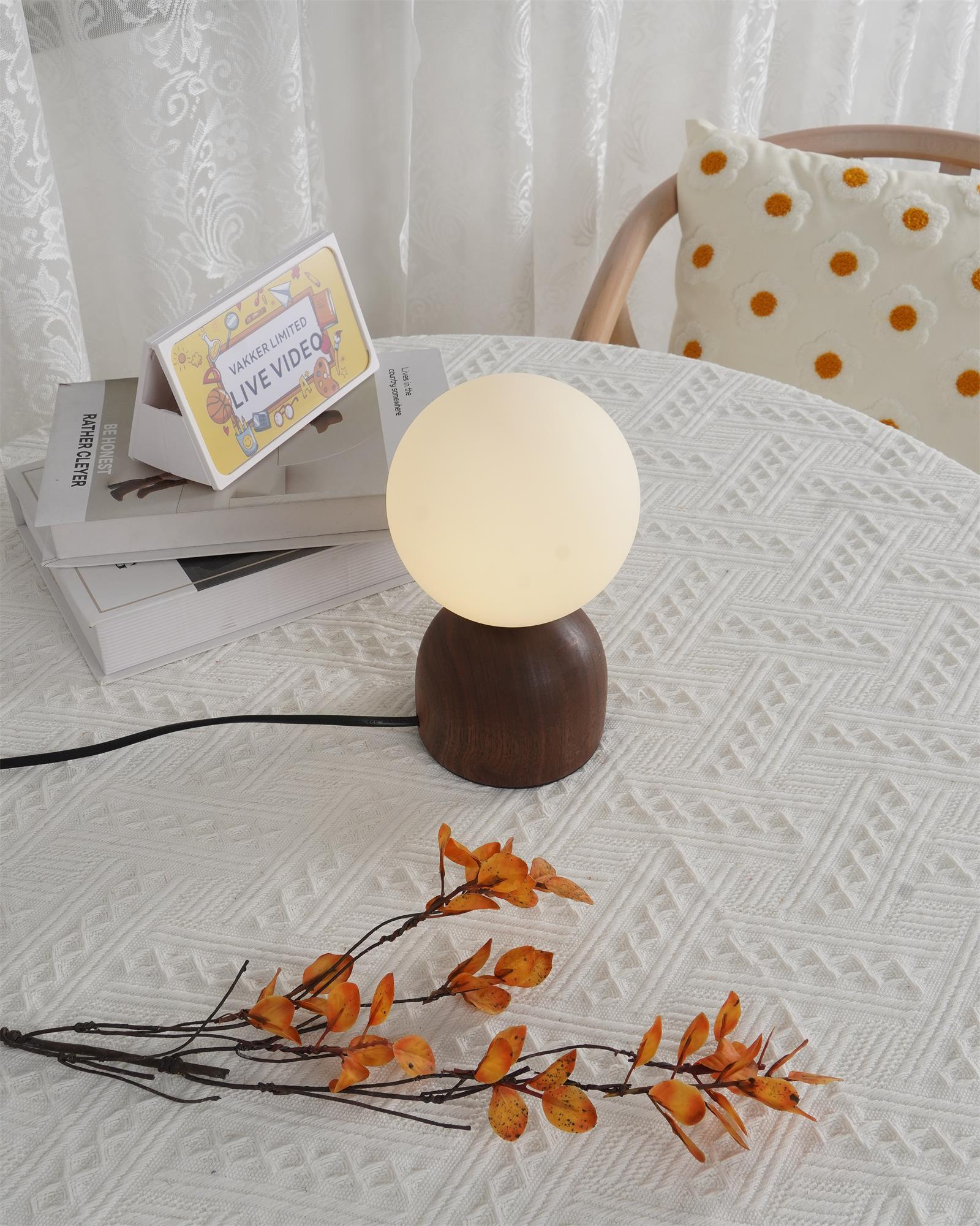 Wood Knuckle Table Lamp