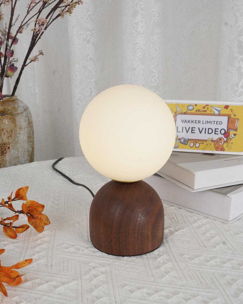 Wood Knuckle Table Lamp