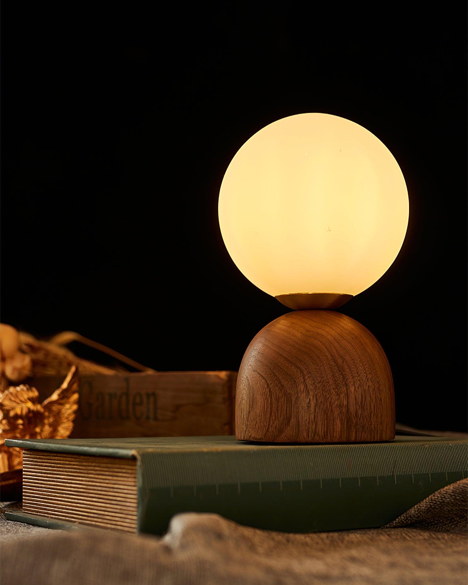 Wood Knuckle Table Lamp