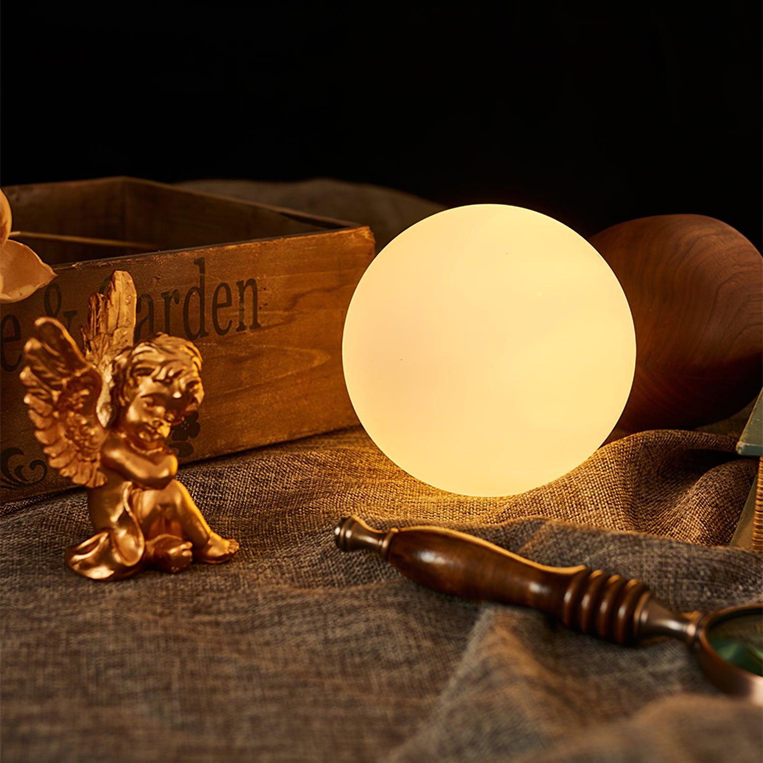 Wood Knuckle Table Lamp