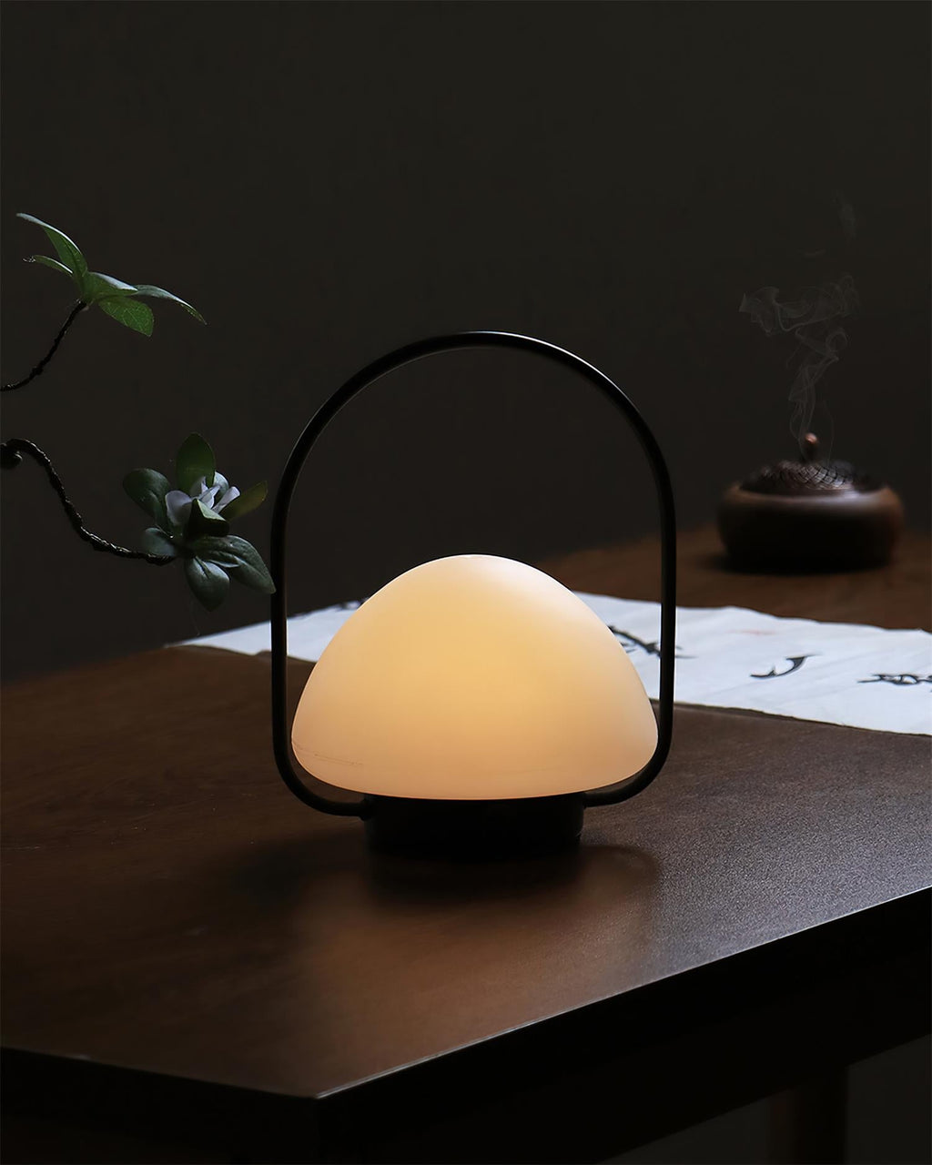 Zoe Portable Table Lamp (built-in battery)